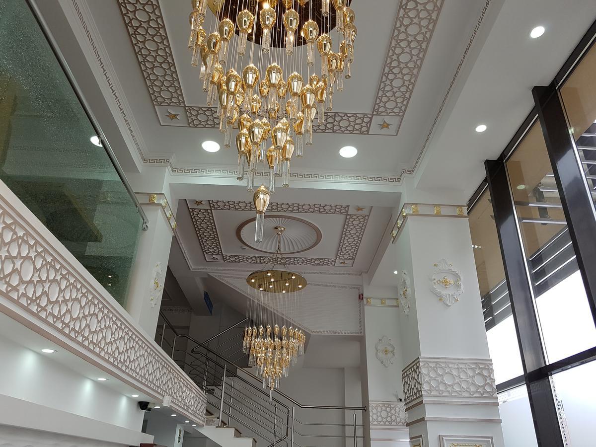 Hotel Ildis ยาช ภายนอก รูปภาพ